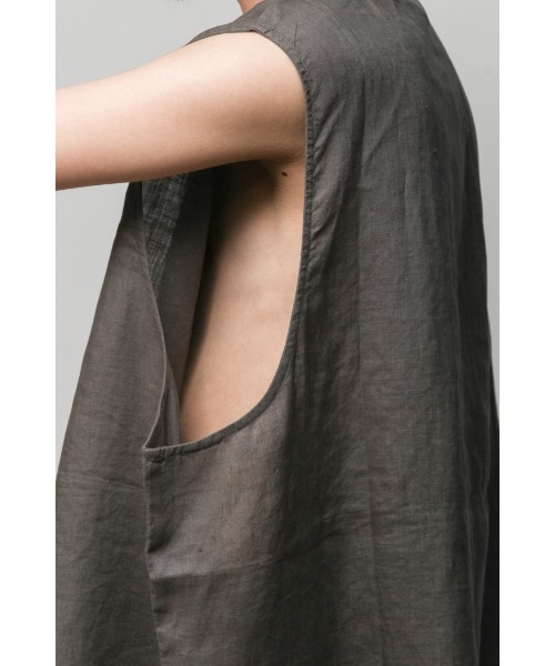 Badhiya(バディ―ヤ)の「Nosleeve pullover-linen(タンクトップ・メンズ・ブラック/グレー/グリーン・FREE)」の13枚目の写真