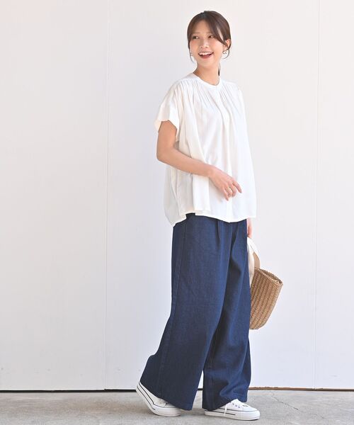 rps（アールピーエス）の「レーヨンバンドカラーギャザーブラウス（シャツ/ブラウス・レディース・ブラック/ダークグリーン/オフホワイト/ブルー/アイボリー/ホワイト系その他4/ホワイト系その他2・M/フリー）」の8枚目の写真