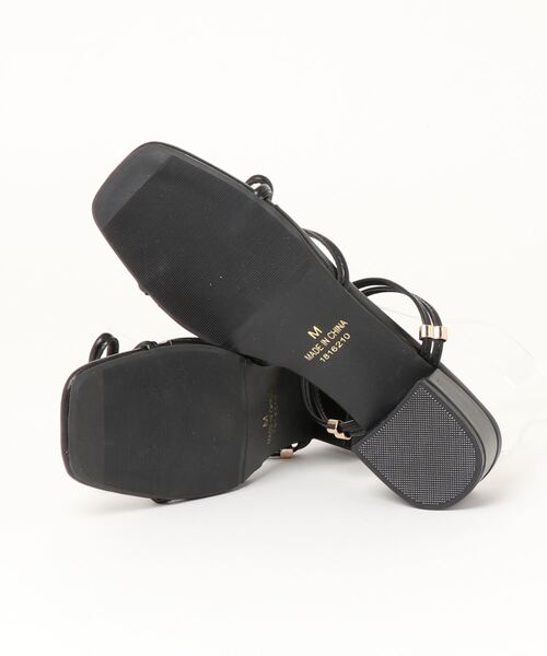 Te chichi TERRASSE（テチチテラス）の「ナローリボンサンダル（サンダル・レディース・オフホワイト/グリーン/ブラック・MEDIUM/LARGE）」の5枚目の写真