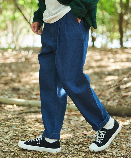 ADPOSION（アドポーション）の「【WEB限定】ワイドデニムパンツ / Tuck Denim Wide Pants（デニムパンツ・メンズ・ホワイト/サックスブルー/インディゴブルー・LARGE/MEDIUM/SMALL）」の14枚目の写真