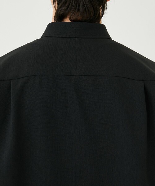 UNITED TOKYO（ユナイテッドトウキョウ）の「【EC限定】ボイルリネンライクショートスリーブシャツ｜防シワ/吸水速乾性（シャツ/ブラウス・メンズ・ブラック/ベージュ/オフホワイト/オレンジ/ネイビー/チャコールグレー/アイボリー/グレイッシュベージュ/サックスブルー/ブラック系その他・1/2/3）」の14枚目の写真