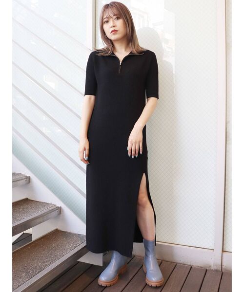 MURUA（ムルーア）の「ハーフジップスリットワンピース（ワンピース・レディース・ブラック/ブルー/ベージュ・FREE）」の6枚目の写真