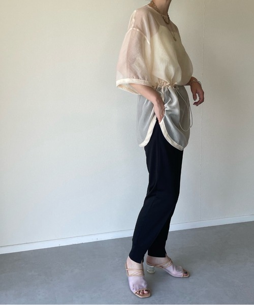 y/m by misato（イムバイミサト）の「ピンタックスリットパンツ（その他パンツ・レディース・ブラック/アイボリー・FREE）」の4枚目の写真