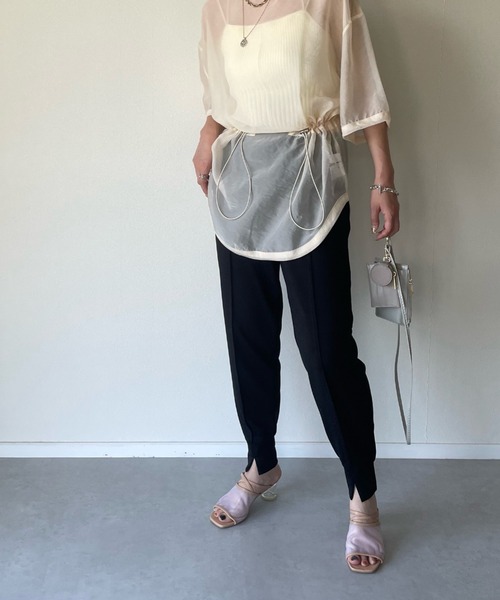 y/m by misato（イムバイミサト）の「ピンタックスリットパンツ（その他パンツ・レディース・ブラック/アイボリー・FREE）」の5枚目の写真