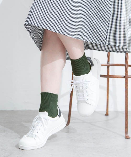 Honeys(ハニーズ)の「ショート丈リブソックス(ソックス/靴下・レディース・ホワイト/ブラック/オレンジ/イエロー/グリーン/レッド/ブルー/ベージュ・FREE)」の4枚目の写真
