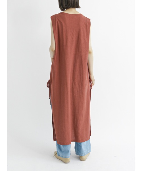 Samansa Mos2 blue（サマンサモスモスブルー）の「肩タックサイドスリットワンピース（ワンピース・レディース・レッド/カーキ/ブラック・ﾌﾘ-）」の13枚目の写真