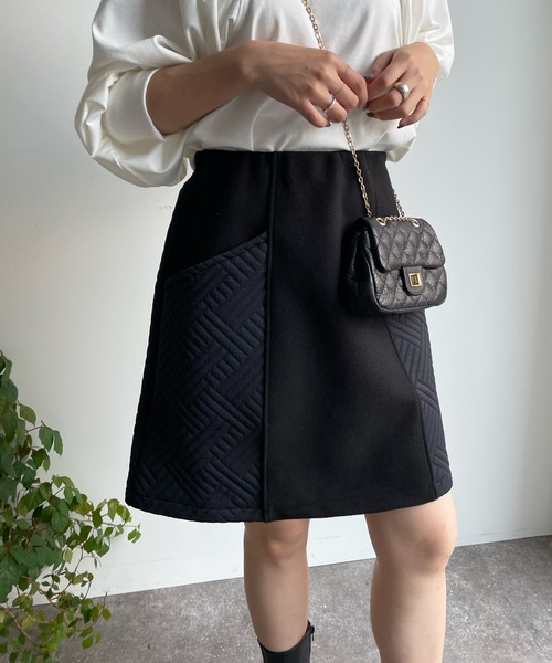 DouDou（ドゥドゥ）の「キルト切替メルトンミニスカート（スカート・レディース・ブラック/ベージュ/モカ・FREE）」の2枚目の写真