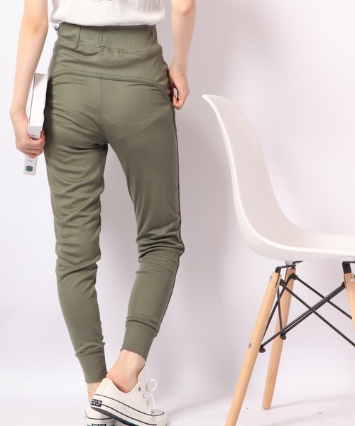 TRANOI（トラノイ）の「TRANOI レギンス（その他パンツ・レディース・カーキ/ブラック・FREE）」の12枚目の写真