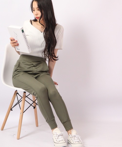 TRANOI（トラノイ）の「TRANOI レギンス（その他パンツ・レディース・カーキ/ブラック・FREE）」の14枚目の写真