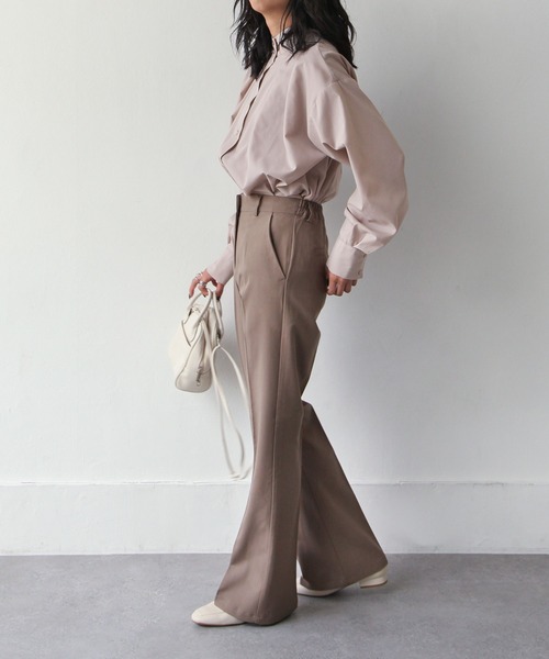 Chillfar（チルファー）の「スタンドカラータックブラウス（シャツ/ブラウス・レディース・ホワイト/ブラック/グレイッシュベージュ/カーキ系・FREE）」の21枚目の写真