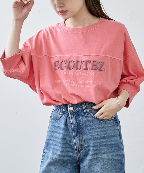 PUAL CE CIN(ピュアルセシン)の「シリコン刺繍ピグメントTシャツ(Tシャツ/カットソー・レディース・ブラック/グリーン系その他/グレイッシュベージュ/ピンク・FREE)」の1枚目の写真