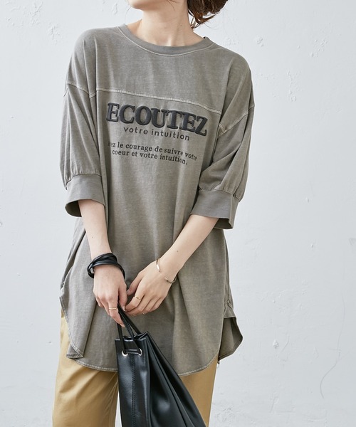 PUAL CE CIN(ピュアルセシン)の「シリコン刺繍ピグメントTシャツ(Tシャツ/カットソー・レディース・ブラック/グリーン系その他/グレイッシュベージュ/ピンク・FREE)」の5枚目の写真