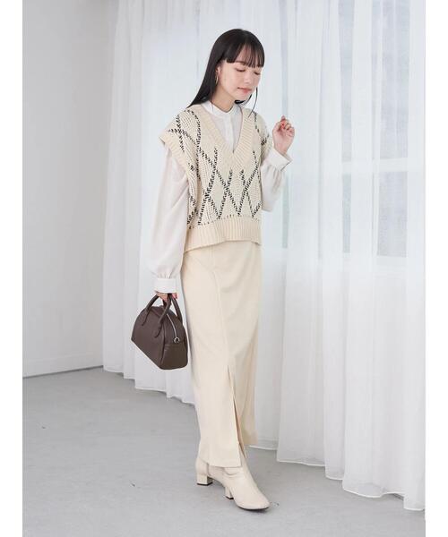 earth music&ecology（アースミュージックアンドエコロジー）の「クロップドボックスシャツ（シャツ/ブラウス・レディース・ブラック/オフホワイト/ピンク/ブルー・FREE）」の10枚目の写真