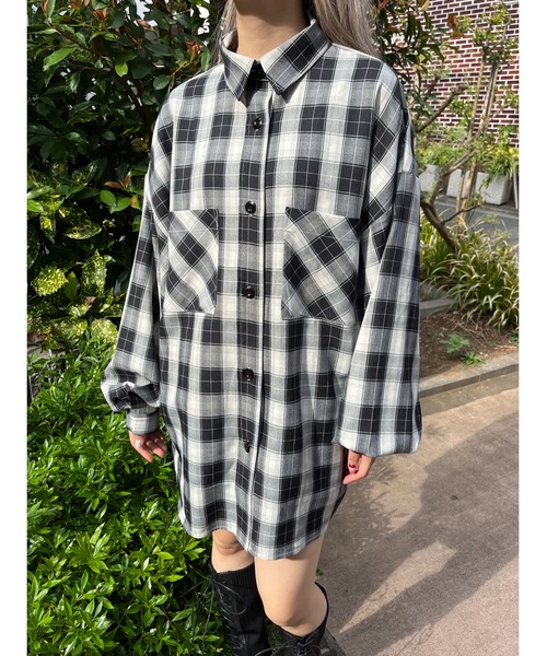 WC(ダブル シー)の「チェックビッグシャツ(シャツ/ブラウス・レディース・ブラック/ブラウン/ブルー/グリーン・FREE)」の9枚目の写真