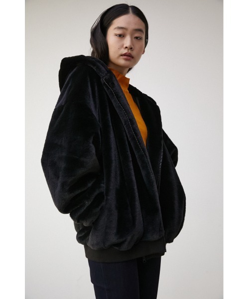 AZUL by moussy（アズールバイマウジー）の「FUR HOODIE BLOUSON/ファーフーディーブルゾン（ブルゾン・メンズ・ベージュ/ホワイト/ブラック・FREE）」の2枚目の写真