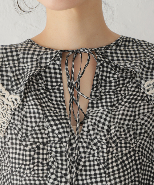mii(ミー)の「【Mii / ミイ】TRUCAGE CHECK SILK EMBROIDERED TUNIC:ブラウス(シャツ/ブラウス・レディース・ブラック・MEDIUM)」の11枚目の写真