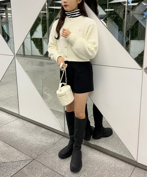 one after another NICE CLAUP（ワンアフターアナザーナイスクラップ）の「NC刺繍ケーブルカーディガン（カーディガン/ボレロ・レディース・ブラック/アイボリー/グレー/パープル・FREE）」の13枚目の写真