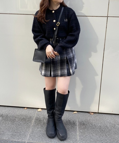 one after another NICE CLAUP（ワンアフターアナザーナイスクラップ）の「NC刺繍ケーブルカーディガン（カーディガン/ボレロ・レディース・ブラック/アイボリー/グレー/パープル・FREE）」の17枚目の写真