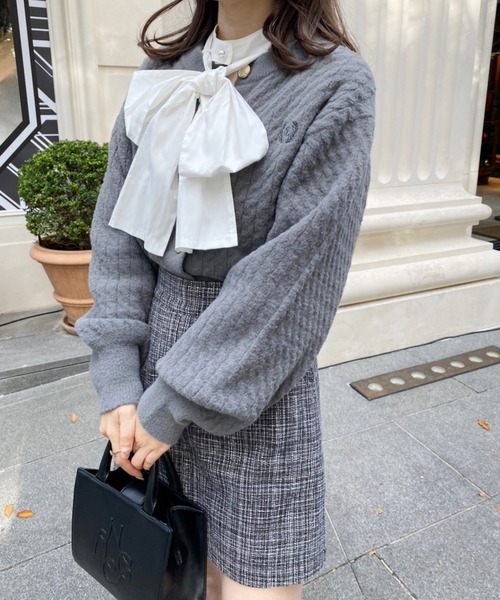 one after another NICE CLAUP（ワンアフターアナザーナイスクラップ）の「NC刺繍ケーブルカーディガン（カーディガン/ボレロ・レディース・ブラック/アイボリー/グレー/パープル・FREE）」の14枚目の写真