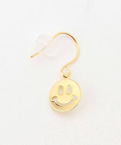 BEAMS BOY（ビームスボーイ）の「BEAMS BOY / スマイル アルファベット ピアス（ピアス（両耳用）・レディース・その他1/その他2/その他3/その他4/その他5・ONE SIZE）」の15枚目の写真