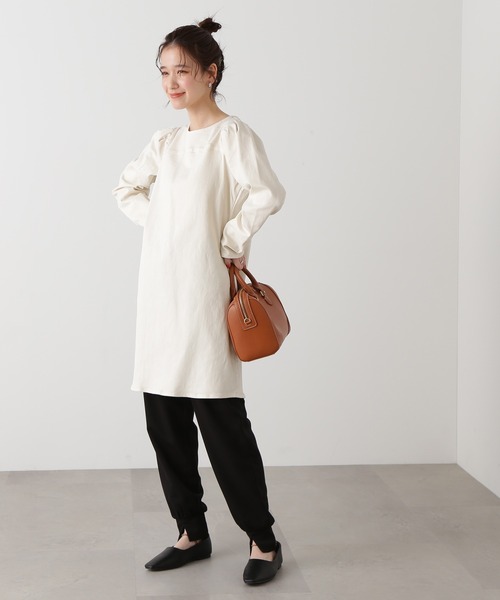 N.(N. Natural Beauty Basic)(エヌエヌナチュラルビューティーベーシック)の「◆パフスリーブデニムミニワンピース(ワンピース・レディース・ナチュラル/ワンウォッシュ・MEDIUM)」の9枚目の写真