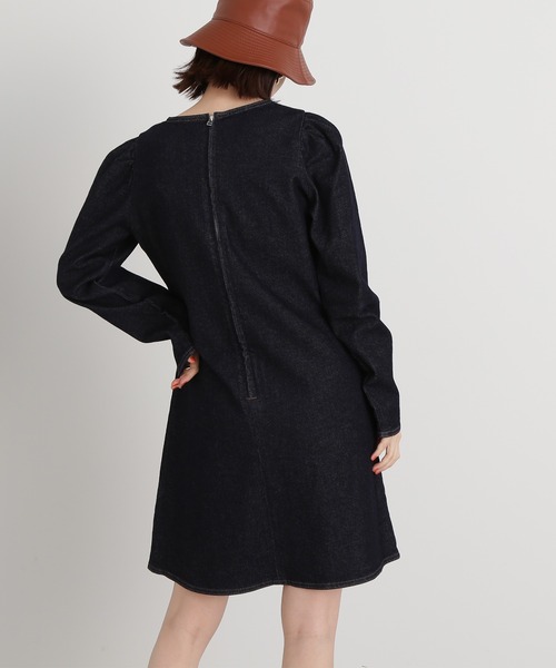 N.(N. Natural Beauty Basic)(エヌエヌナチュラルビューティーベーシック)の「◆パフスリーブデニムミニワンピース(ワンピース・レディース・ナチュラル/ワンウォッシュ・MEDIUM)」の6枚目の写真