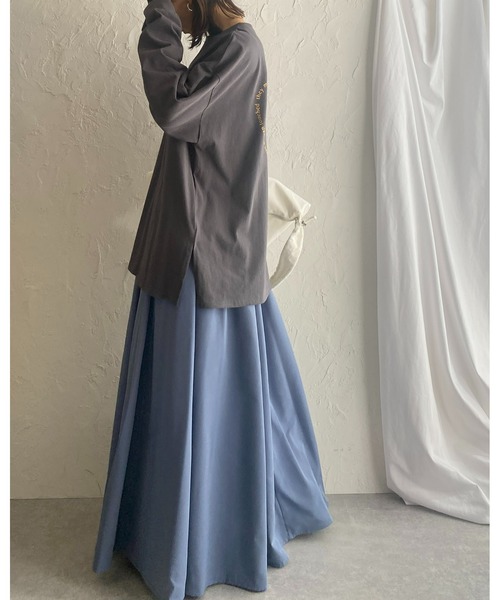 She's Closet(シーズクローゼット)の「ビッグサイズバックプリント長袖ハートロゴロンT(Tシャツ/カットソー・レディース・ピンク/杢グレー/スミクロ/ホワイト・FREE)」の5枚目の写真