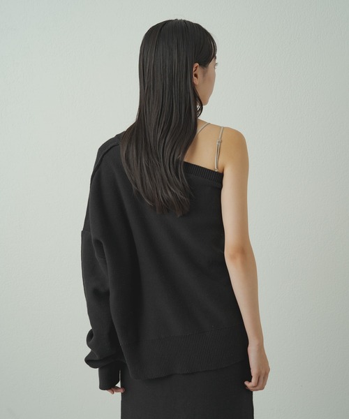 earthy（アーシー）の「ワンショルニット（ニット/セーター・レディース・グレー/オフホワイト/ブラック・FREE）」の7枚目の写真