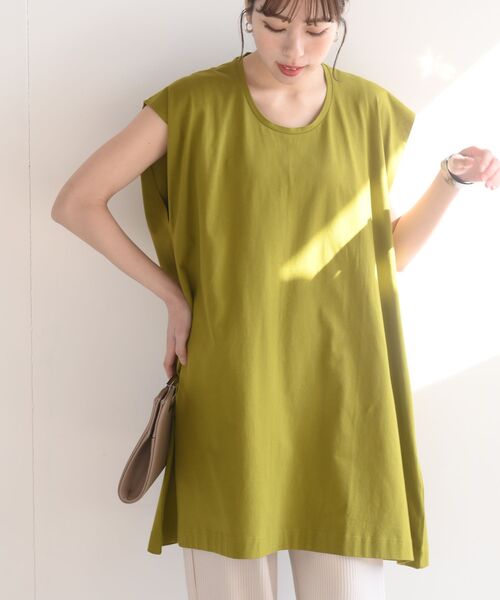 rps（アールピーエス）の「フレンチスリーブチュニックＴ（Tシャツ/カットソー・レディース・ブラック/サックスブルー/オフホワイト/マスタード/オレンジ系その他/グレイッシュベージュ/グリーン・フリー）」の6枚目の写真