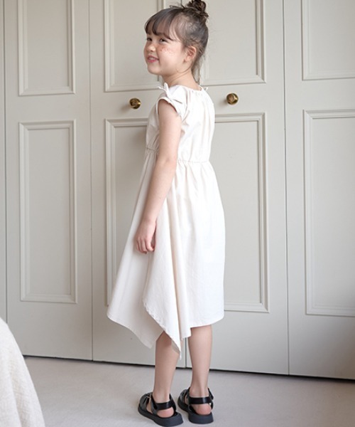Lycee mine（リセマイン）の「コットンふりふり変形ワンピース（シャツワンピース・キッズ・ブラック/ライトベージュ/モカ/ピンク/ライム・100cm/110cm/120cm/130cm/140cm/150cm）」の18枚目の写真