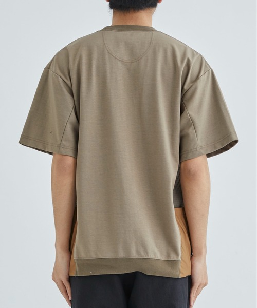 WHITE MOUNTAINEERING(ホワイトマウンテニアリング)の「DOUBLE KNIT POCKET T-SHIRT(Tシャツ/カットソー・メンズ・ブラック/ベージュ・1/0)」の14枚目の写真