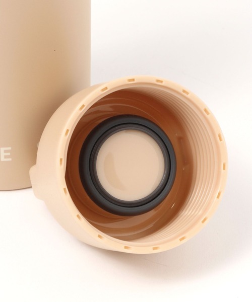 LAKOLE（ラコレ）の「ハンドル付きボトル[500ml] / 181702（水筒