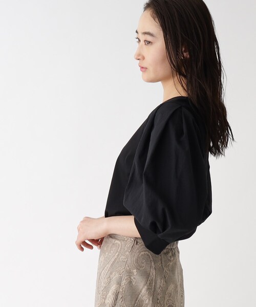 OPAQUE.CLIP(オペークドットクリップ)の「◆シルク調コットン 異素材切替えパフスリーブカットソー【洗濯機洗い可】(Tシャツ/カットソー・レディース・ホワイト系/ブルー/ブラック/ベージュ・42/40/38/36)」の15枚目の写真