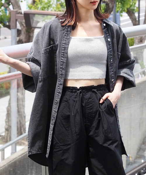 tiptop(ティップトップ)の「デニム半袖BIGシャツ(シャツ/ブラウス・レディース・ブラック/ネイビー/サックスブルー・FREE)」の5枚目の写真