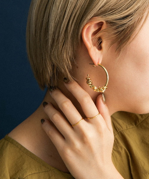 KBF（ケイビーエフ）の「メタルビーズピアス（ピアス（両耳用）・レディース・シルバー/ゴールド・ONE）」の16枚目の写真