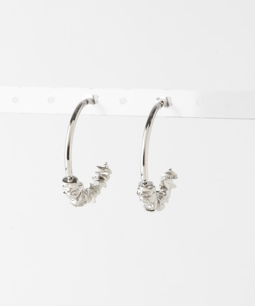 KBF（ケイビーエフ）の「メタルビーズピアス（ピアス（両耳用）・レディース・シルバー/ゴールド・ONE）」の6枚目の写真