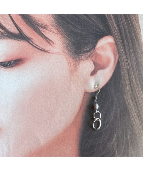 tone(トーン)の「【-lensa-】淡水パールの小ぶりピアス(MA)(ピアス(両耳用)・レディース・シルバー・FREE)」の5枚目の写真