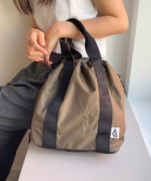 Drifter（ドリフター）の「【Drifter/ドリフター】HANDLE BUCKET TOTE（トートバッグ・レディース・ブラック/ブラウン/ベージュ系その他3・FREE）」の4枚目の写真