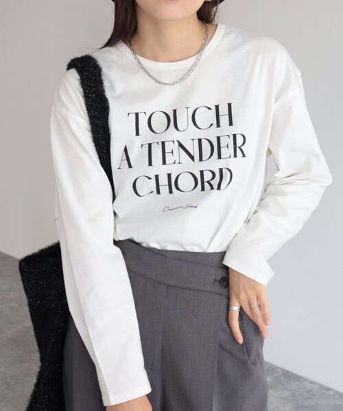 fredy emue(フレディエミュ)の「グラフィックロンT(Tシャツ/カットソー・レディース・チャコールグレー/ネイビー/オフホワイト・38)」の22枚目の写真