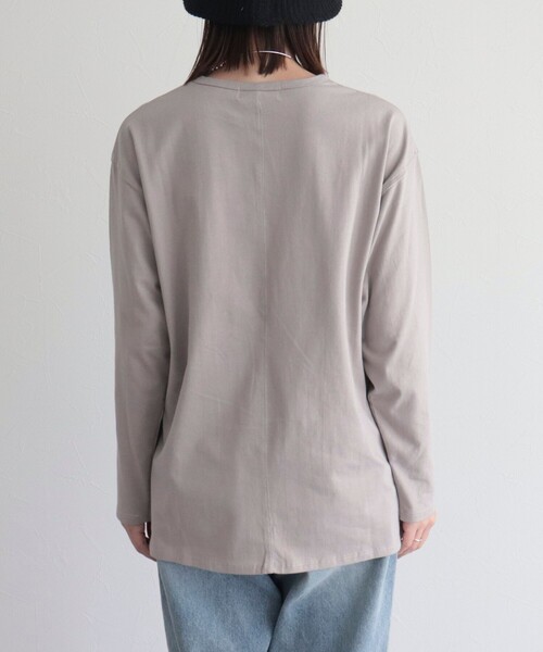 fredy emue(フレディエミュ)の「グラフィックロンT(Tシャツ/カットソー・レディース・チャコールグレー/ネイビー/オフホワイト・38)」の9枚目の写真
