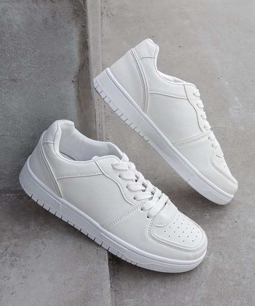 AAA+(サンエープラス)の「軽量 コートスタイルスニーカー(スニーカー・レディース・キャメル/レッド/ブラック/グリーン/ホワイト/ブラック×ブラック・40/41/37/38/39/36/35)」の2枚目の写真