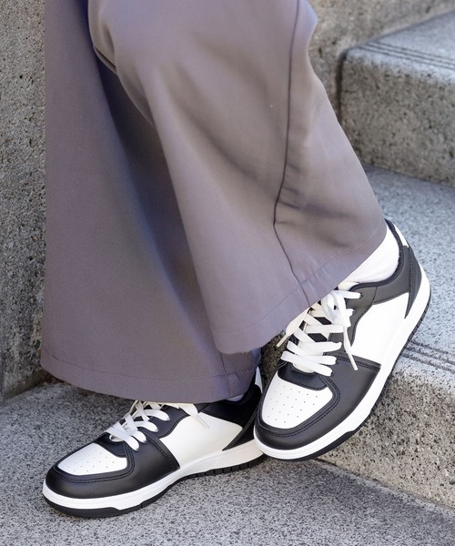 AAA+(サンエープラス)の「軽量 コートスタイルスニーカー(スニーカー・レディース・キャメル/レッド/ブラック/グリーン/ホワイト/ブラック×ブラック・40/41/37/38/39/36/35)」の3枚目の写真