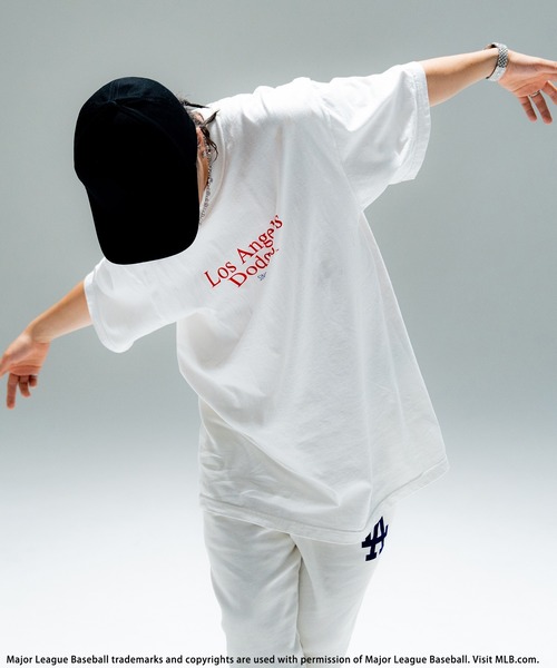 BACK TO THE FIELD（バック トゥー ザ フィールド）の「【MLB】フロッキープリントTシャツ（Tシャツ/カットソー・レディース・ホワイト・SMALL/MEDIUM/LARGE）」の11枚目の写真