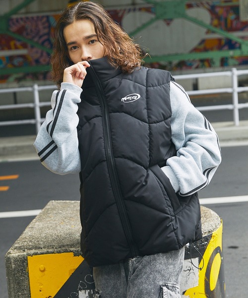 MSG（エムエスジー）の「オーバーサイズバルーンスタンドネックエコダウンベスト　キルティング　ロゴ刺繍（ベスト・メンズ・ブラック/グレー系/ネイビー/ライトカーキ/チャコール・M/S/XL/L）」の15枚目の写真