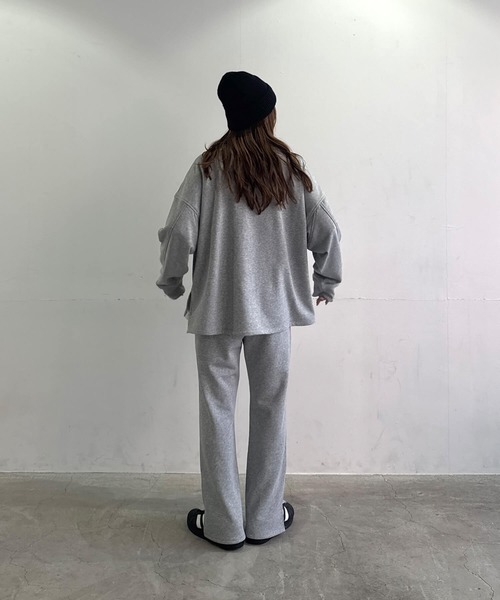 ISOOK(アイスー)の「【セットアップ対応】刺繍ロゴスウェットパンツ(chiica original) / スリットパンツ ロゴスウェット(スウェットパンツ・レディース・アイボリー/ブラック/グレー/ブラウン・FREE)」の22枚目の写真