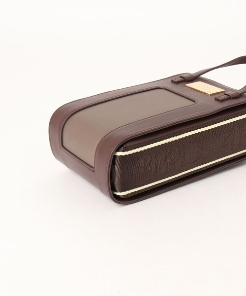 Clelia（クレリア）の「【Serena/セレーナ】2way縦型スマホショルダー（ショルダーバッグ・レディース・ブラック/ブラウン/ベージュ/ダークブラウン・ONE SIZE）」の5枚目の写真