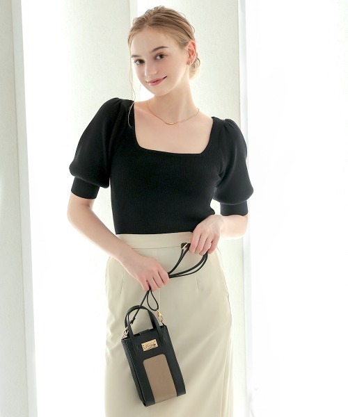 Clelia（クレリア）の「【Serena/セレーナ】2way縦型スマホショルダー（ショルダーバッグ・レディース・ブラック/ブラウン/ベージュ/ダークブラウン・ONE SIZE）」の21枚目の写真