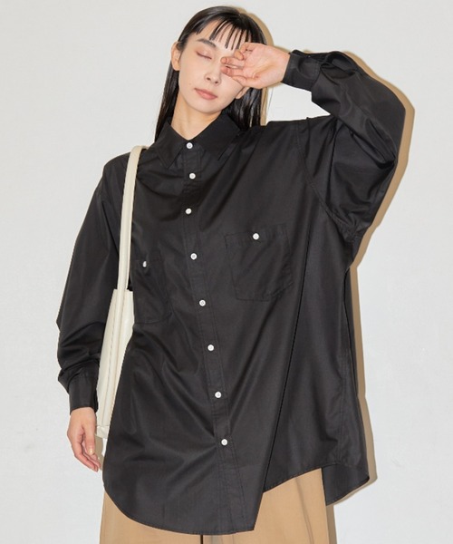 Libra Cue（リブラ キュー）の「オーバーシルエットシャツ（シャツ/ブラウス・レディース・ブラック/ブルー/ホワイト/ベージュ・FREE）」の2枚目の写真