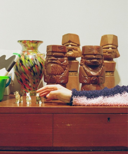 PAMM（パム）の「汽水域のバイカラーニット（ニット/セーター・レディース・グレー/アイボリー/ネイビー・フリー）」の6枚目の写真