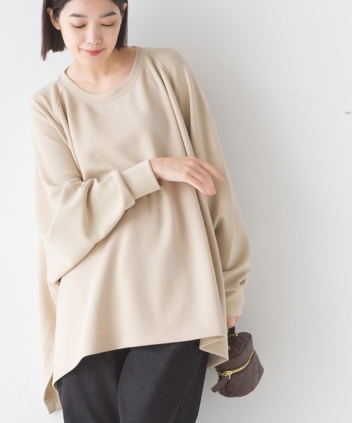 OMNES(オムネス)の「ソフトダンボールニットワイドシルエット長袖プルオーバー(Tシャツ/カットソー・レディース・オフホワイト/ブラック/グレー/ベージュ/チャコール/グレイッシュベージュ/モカ・FREE)」の8枚目の写真